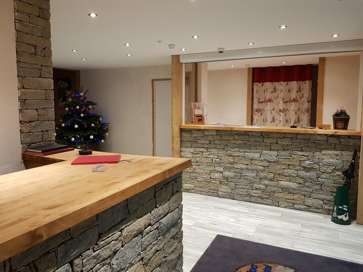 Hotel Alpen Roc Morzine Exterior foto